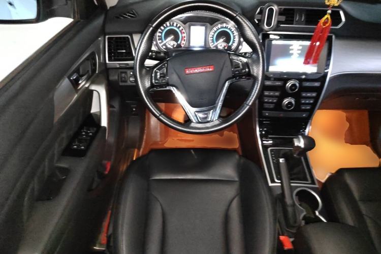 Used Haval H2 2015 1.5T Automatic Two-Wheel Drive Elite Edition Steering Wheel