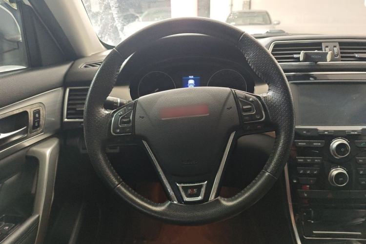 Used Haval H2 2015 1.5T Automatic Two-Wheel Drive Elite Edition Steering Wheel