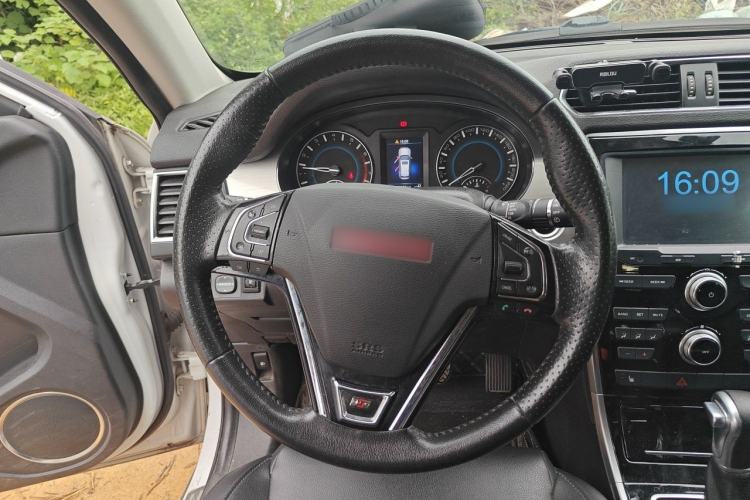 Used Haval H2 2015 1.5T Automatic Two-Wheel Drive Elite Edition Steering Wheel
