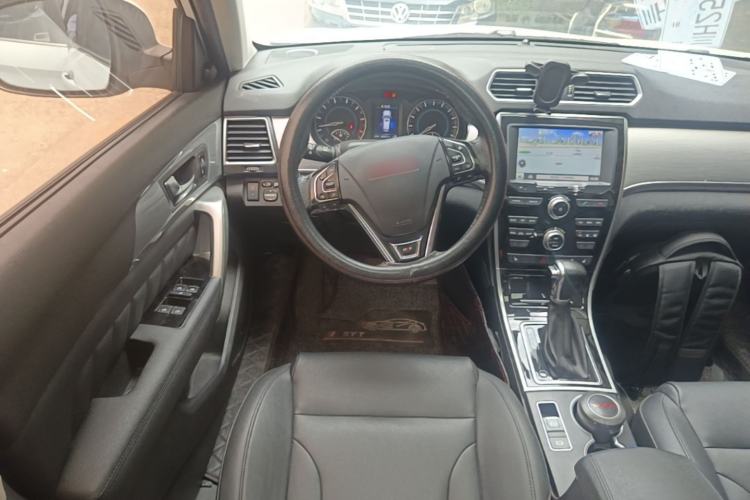 Used Haval H2 2015 1.5T Automatic Two-Wheel Drive Prestige Edition Steering Wheel