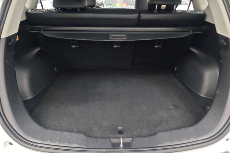 Used Haval H2 2015 1.5T Automatic Two-Wheel Drive Elite Edition Trunk