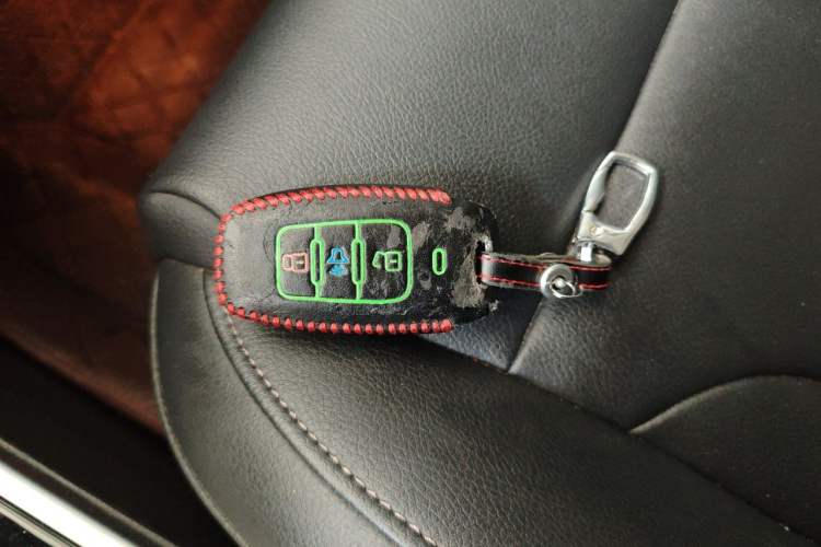 Used Haval H2 2015 1.5T Automatic Two-Wheel Drive Elite Edition Vehicle Key