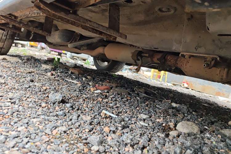 Used Haval H2 2016 Red Label 1.5T Manual Two-Wheel Drive Elite Model Chassis Front Right