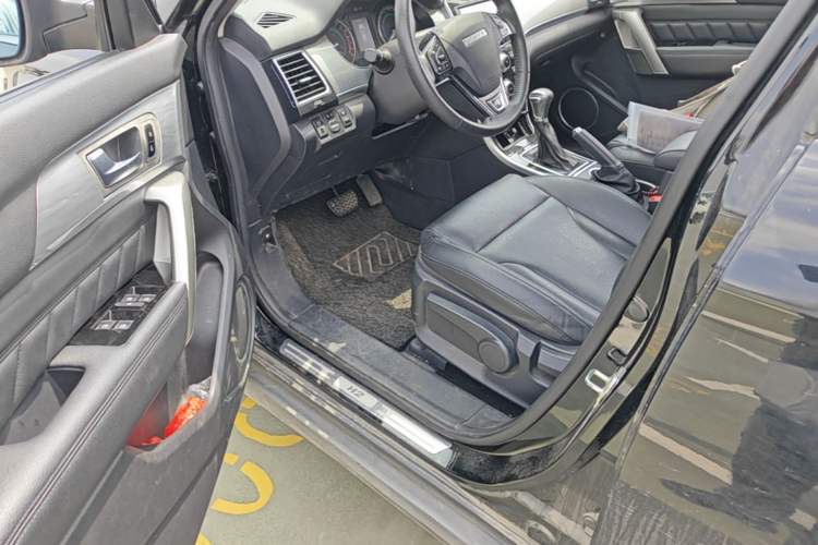 Used Haval H2 2016 Red Label 1.5T Automatic Two-Wheel Drive Elite Model Driver Seat