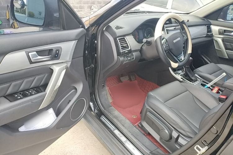 Used Haval H2 2016 Red-Label 1.5T Automatic Two-Wheel Drive Luxury Model Driver Seat
