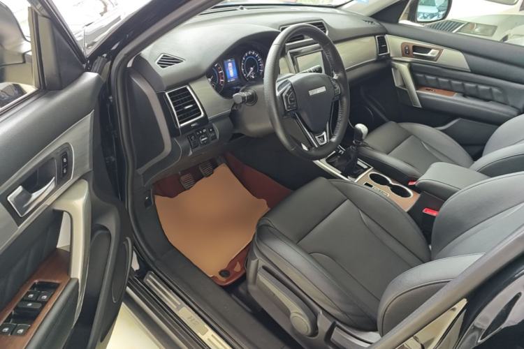 Used Haval H2 2016 Red-Label 1.5T Manual Two-Wheel Drive Luxury Model Driver Seat