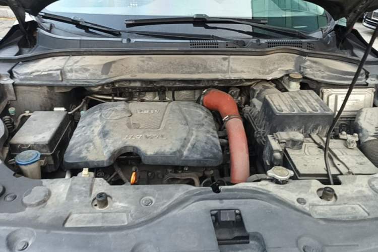 Used Haval H2 2016 Red-Label 1.5T Automatic Two-Wheel Drive Luxury Model Engine Bay