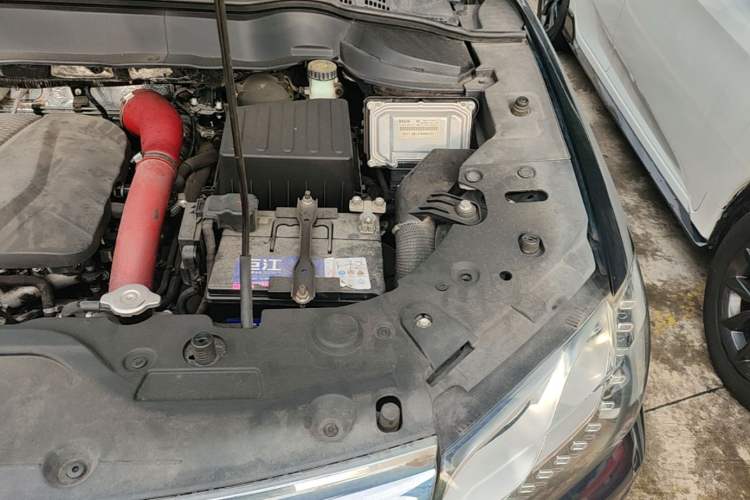 Used Haval H2 2016 Red Label 1.5T Automatic Two-Wheel Drive Elite Model Engine Bay Left