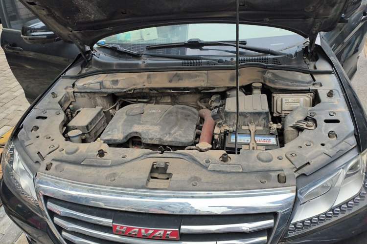 Used Haval H2 2016 Red-Label 1.5T Manual Two-Wheel Drive Luxury Model Engine Bay
