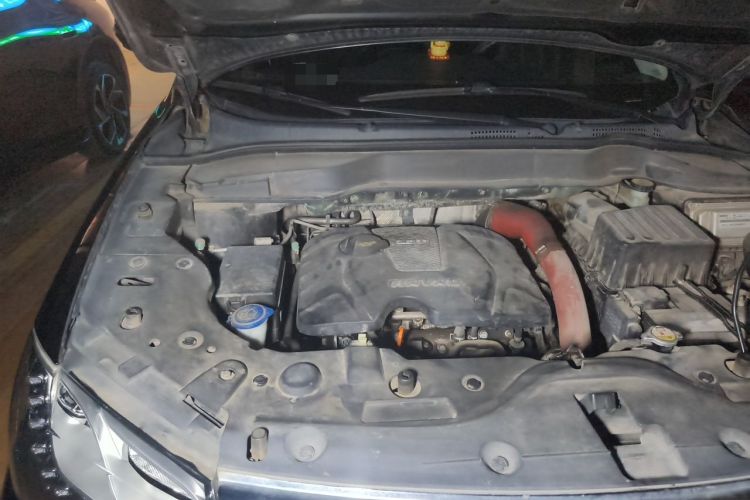 Used Haval H2 2016 Red Label 1.5T Automatic Two-Wheel Drive Prestige Model Engine Bay Right