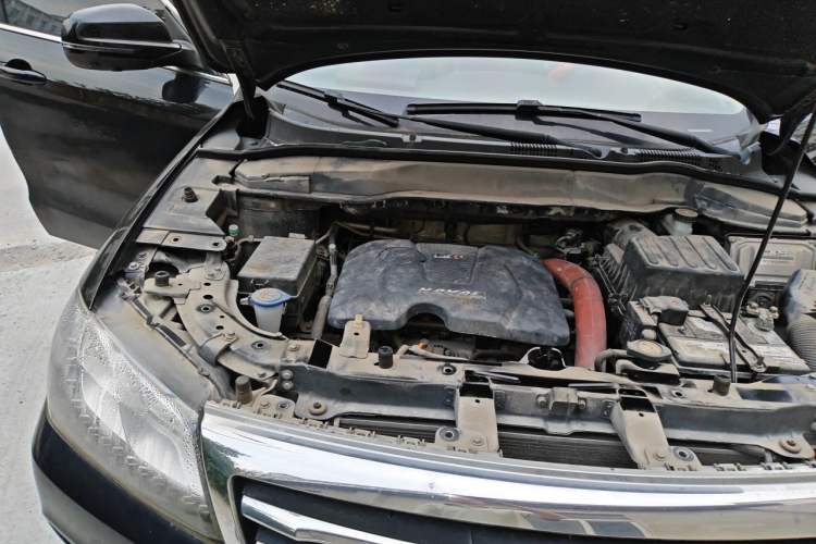 Used Haval H2 2016 Red Label 1.5T Manual Two-Wheel Drive Prestige Model Engine Bay Right