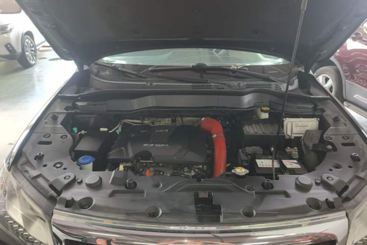Used Haval H2 2016 Red Label 1.5T Automatic Two-Wheel Drive Elite Model Engine Bay