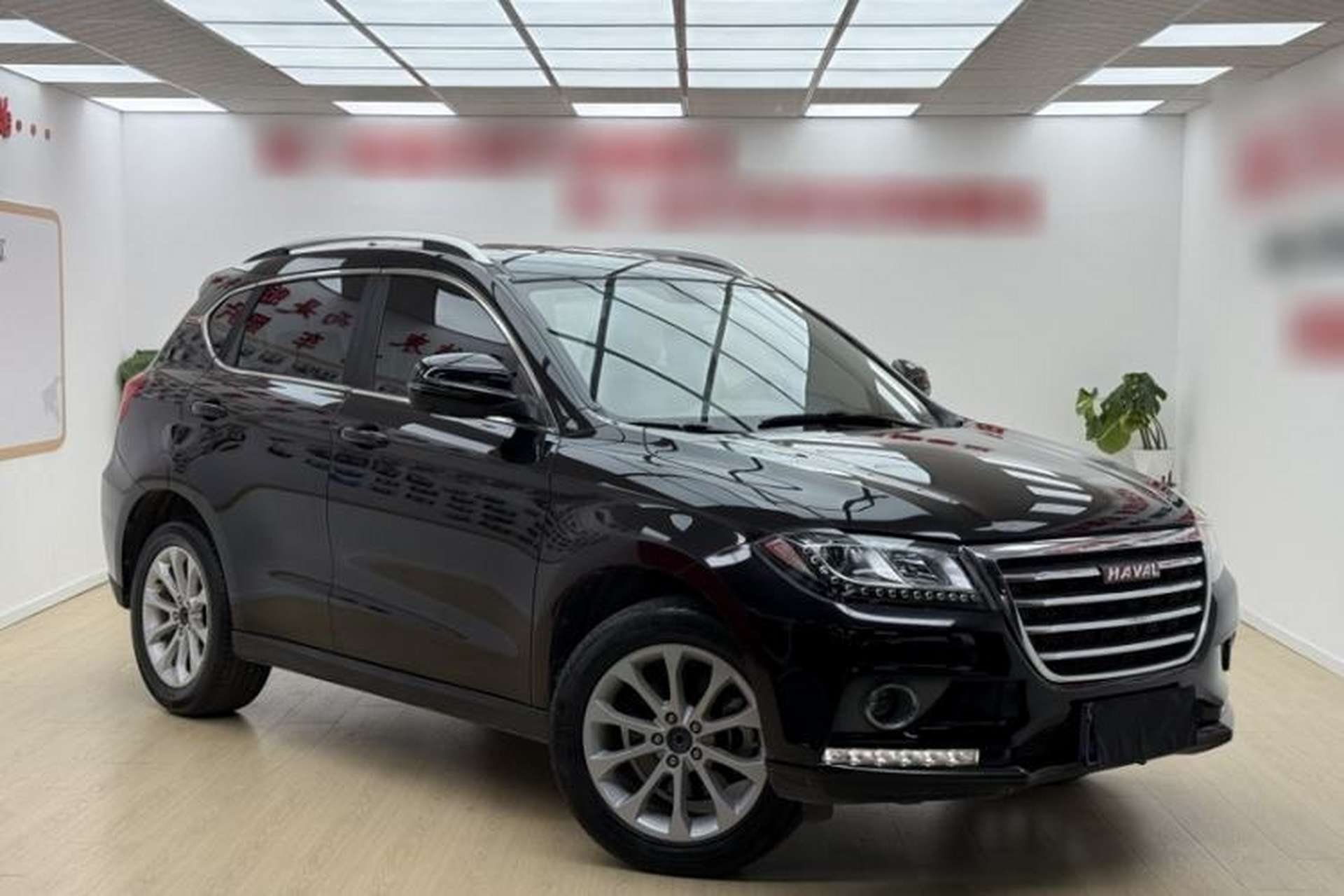 Used Haval H2 2016 Red-Label 1.5T Manual Two-Wheel Drive Luxury Model Exterior 13