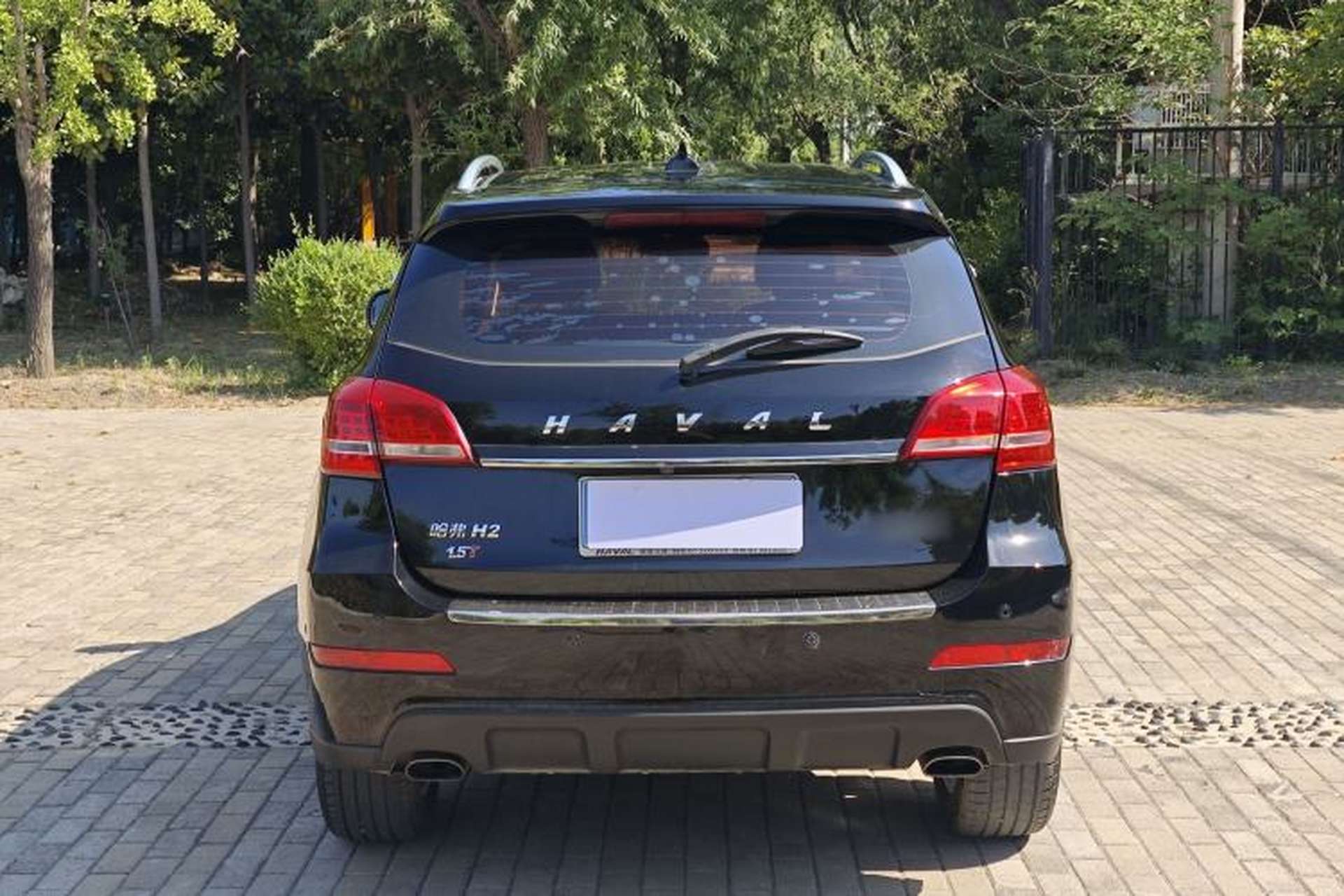 Used Haval H2 2016 Red Label 1.5T Automatic Two-Wheel Drive Elite Model Exterior 4