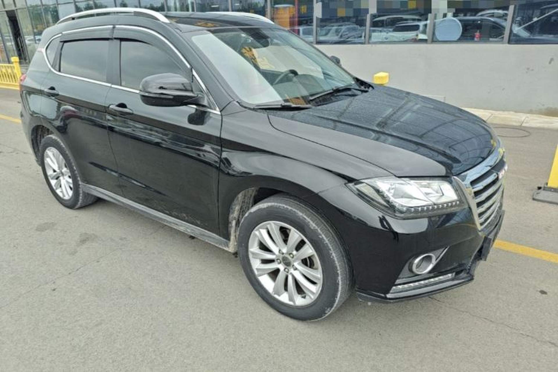 Used Haval H2 2016 Red Label 1.5T Automatic Two-Wheel Drive Elite Model Front Right 45 Deg