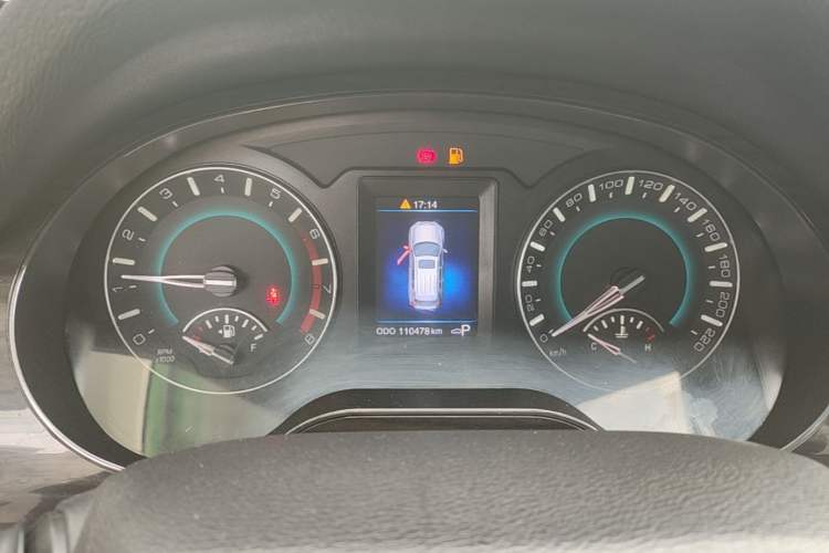 Used Haval H2 2016 Red Label 1.5T Automatic Two-Wheel Drive Elite Model Instrument Cluster