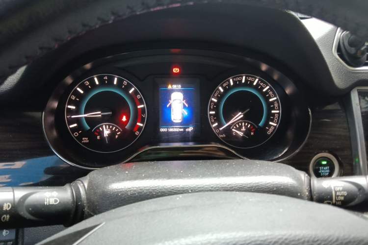 Used Haval H2 2016 Red-Label 1.5T Automatic Two-Wheel Drive Luxury Model Instrument Cluster