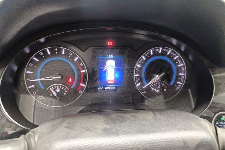 Used Haval H2 2016 Red-Label 1.5T Manual Two-Wheel Drive Luxury Model Instrument Cluster