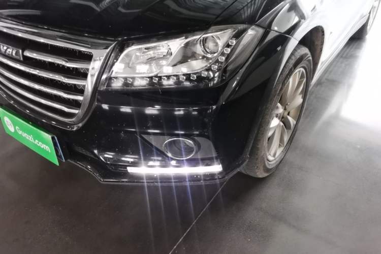 Used Haval H2 2016 Red Label 1.5T Automatic Two-Wheel Drive Elite Model Left Front Headlight