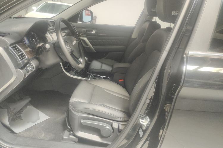 Used Haval H2 2016 Red-Label 1.5T Manual Two-Wheel Drive Luxury Model Left Front Seat
