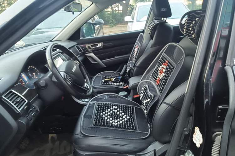 Used Haval H2 2016 Red-Label 1.5T Automatic Two-Wheel Drive Luxury Model Left Front Seat