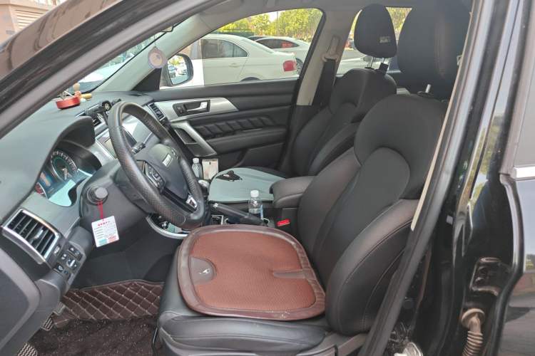Used Haval H2 2016 Red Label 1.5T Manual Two-Wheel Drive Elite Model Left Front Seat