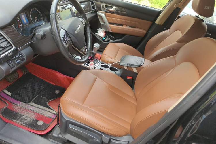 Used Haval H2 2016 Red-Label 1.5T Automatic Two-Wheel Drive Luxury Model Left Front Seat