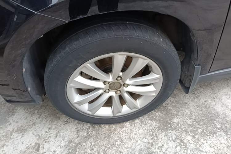Used Haval H2 2016 Red Label 1.5T Automatic Two-Wheel Drive Elite Model Left Front Wheel Hub