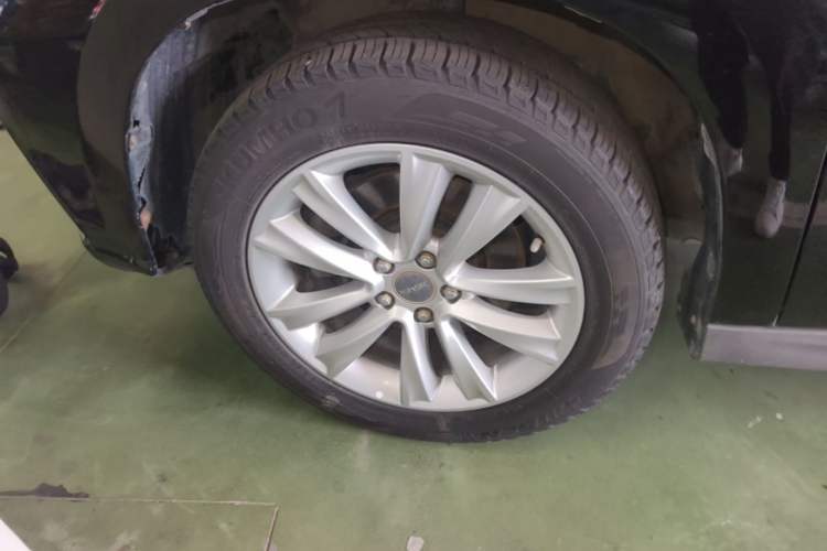 Used Haval H2 2016 Red Label 1.5T Automatic Two-Wheel Drive Elite Model Left Front Wheel Hub