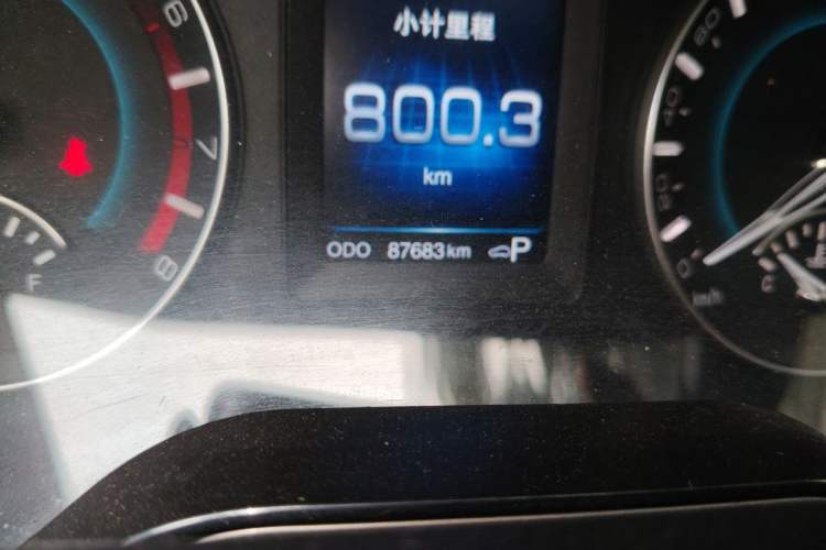 Used Haval H2 2016 Red-Label 1.5T Automatic Two-Wheel Drive Luxury Model Odometer Close Up