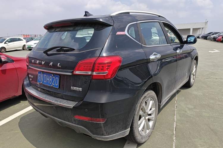 Used Haval H2 2016 Red Label 1.5T Automatic Two-Wheel Drive Elite Model Rear Right 45 Deg