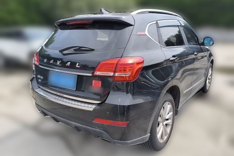 Used Haval H2 2016 Red-Label 1.5T Automatic Two-Wheel Drive Luxury Model Rear Right 45 Deg