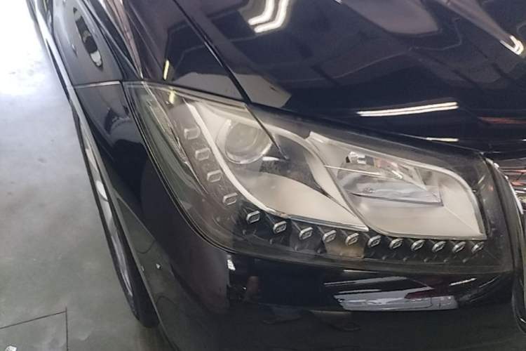 Used Haval H2 2016 Red Label 1.5T Automatic Two-Wheel Drive Elite Model Right Front Headlight