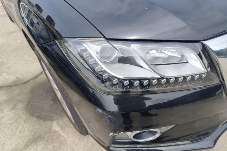 Used Haval H2 2016 Red-Label 1.5T Automatic Two-Wheel Drive Luxury Model Right Front Headlight