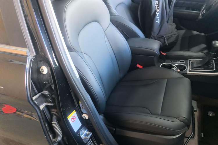 Used Haval H2 2016 Red Label 1.5T Automatic Two-Wheel Drive Prestige Model Right Front Seat