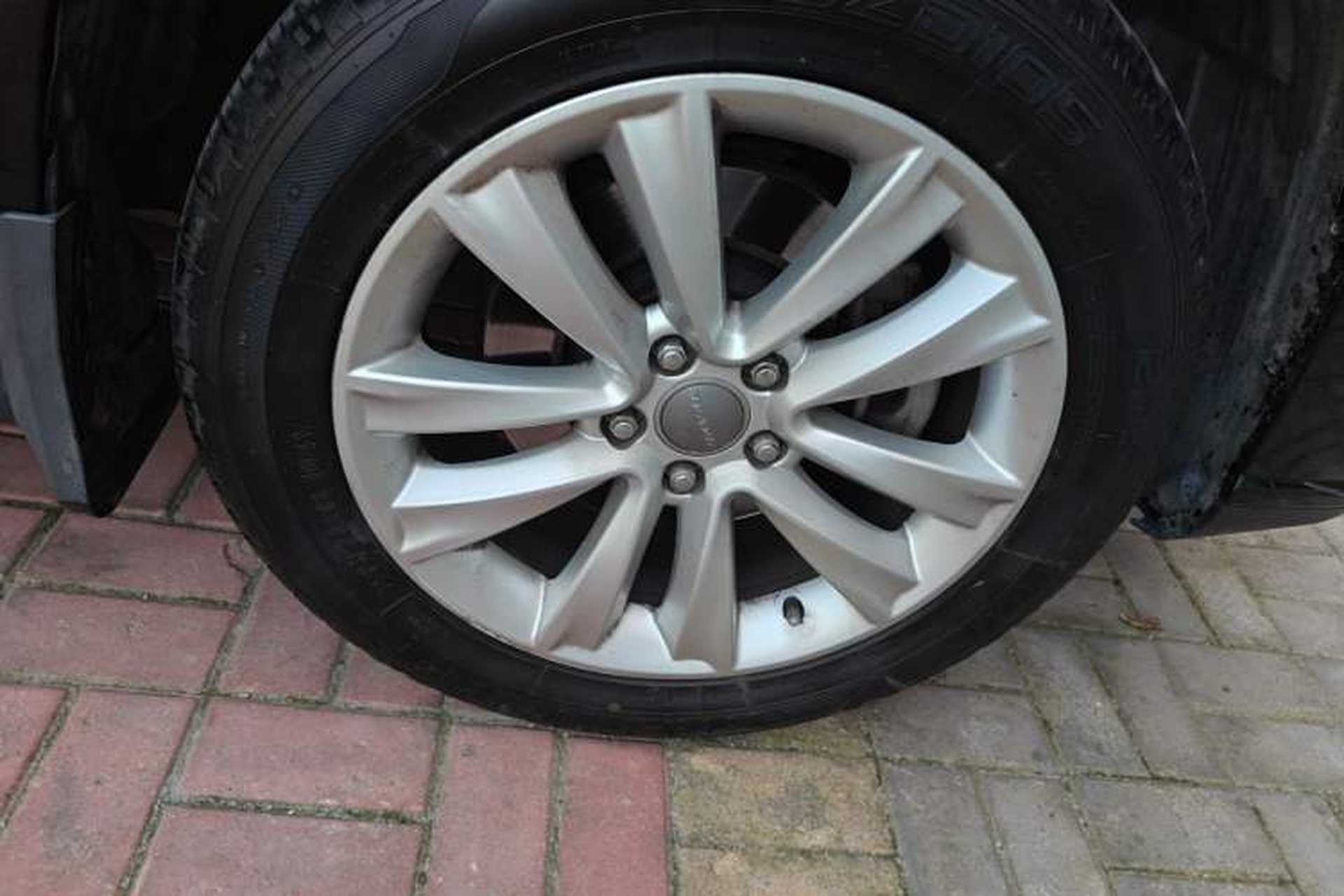 Used Haval H2 2016 Red Label 1.5T Manual Two-Wheel Drive Elite Model Right Front Wheel Hub