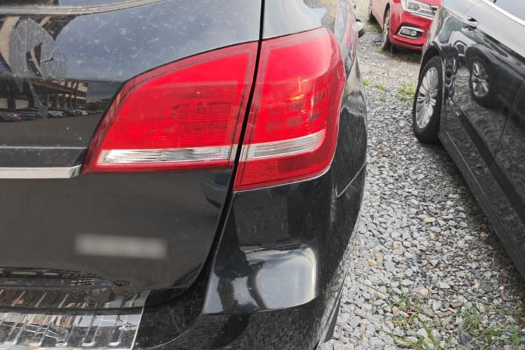 Used Haval H2 2016 Red-Label 1.5T Automatic Two-Wheel Drive Luxury Model Right Rear Taillight