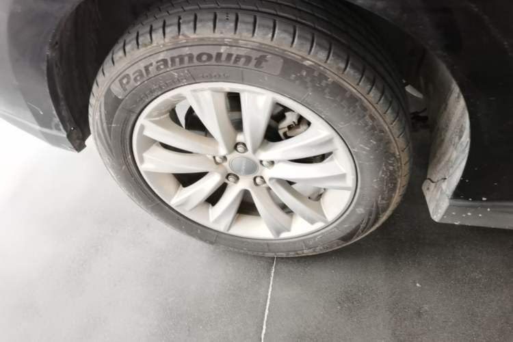 Used Haval H2 2016 Red Label 1.5T Automatic Two-Wheel Drive Elite Model Right Rear Wheel Hub