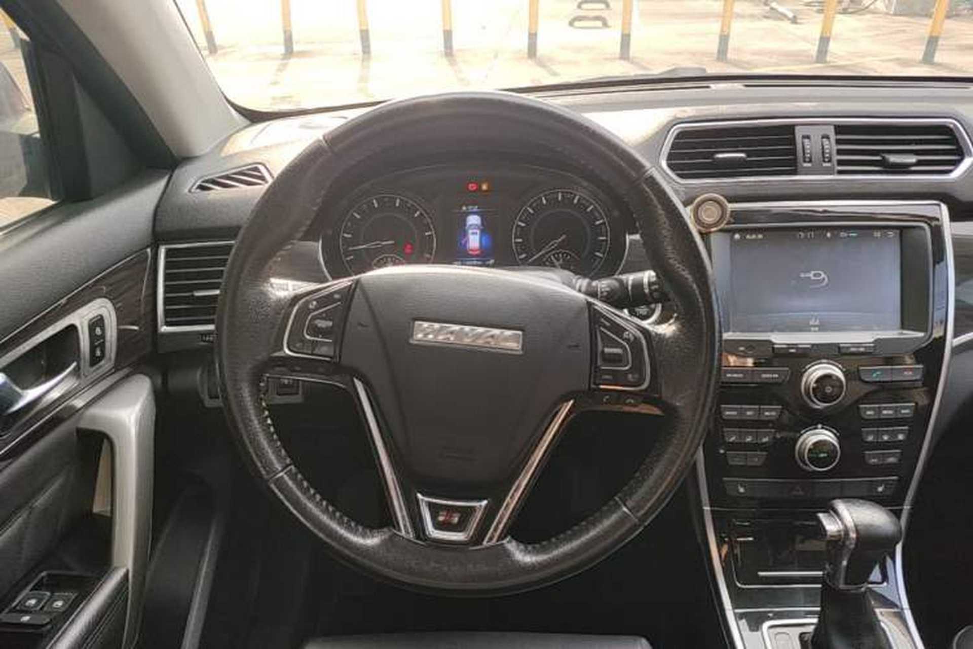 Used Haval H2 2016 Red Label 1.5T Automatic Two-Wheel Drive Elite Model Steering Wheel