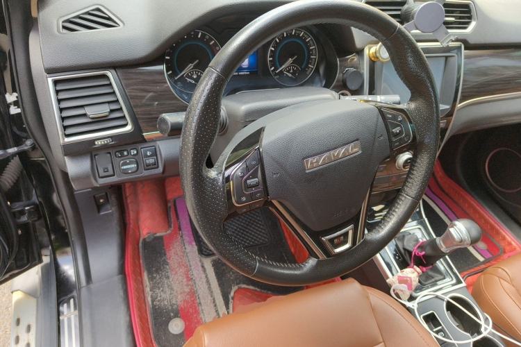 Used Haval H2 2016 Red-Label 1.5T Automatic Two-Wheel Drive Luxury Model Steering Wheel