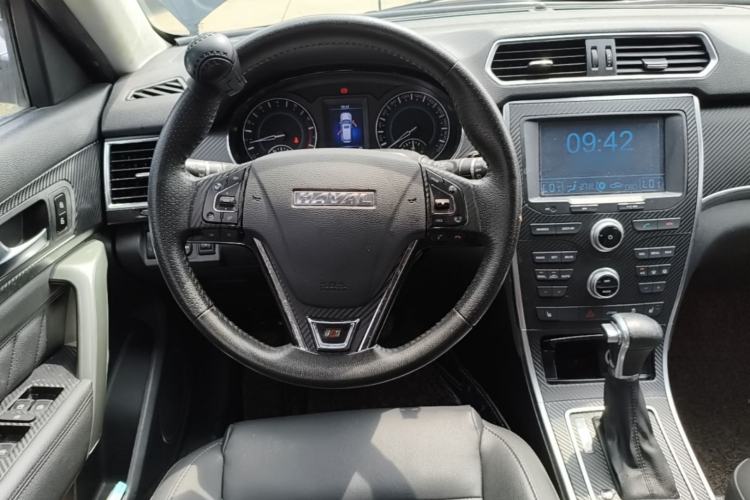 Used Haval H2 2016 Red-Label 1.5T Automatic Two-Wheel Drive Luxury Model Steering Wheel