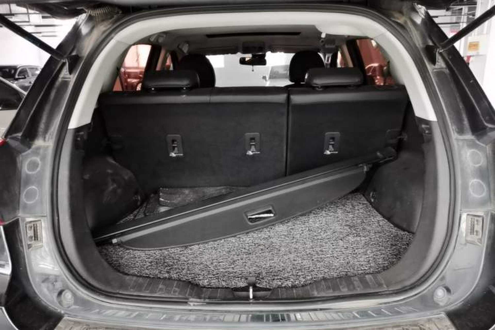 Used Haval H2 2016 Red Label 1.5T Automatic Two-Wheel Drive Elite Model Trunk