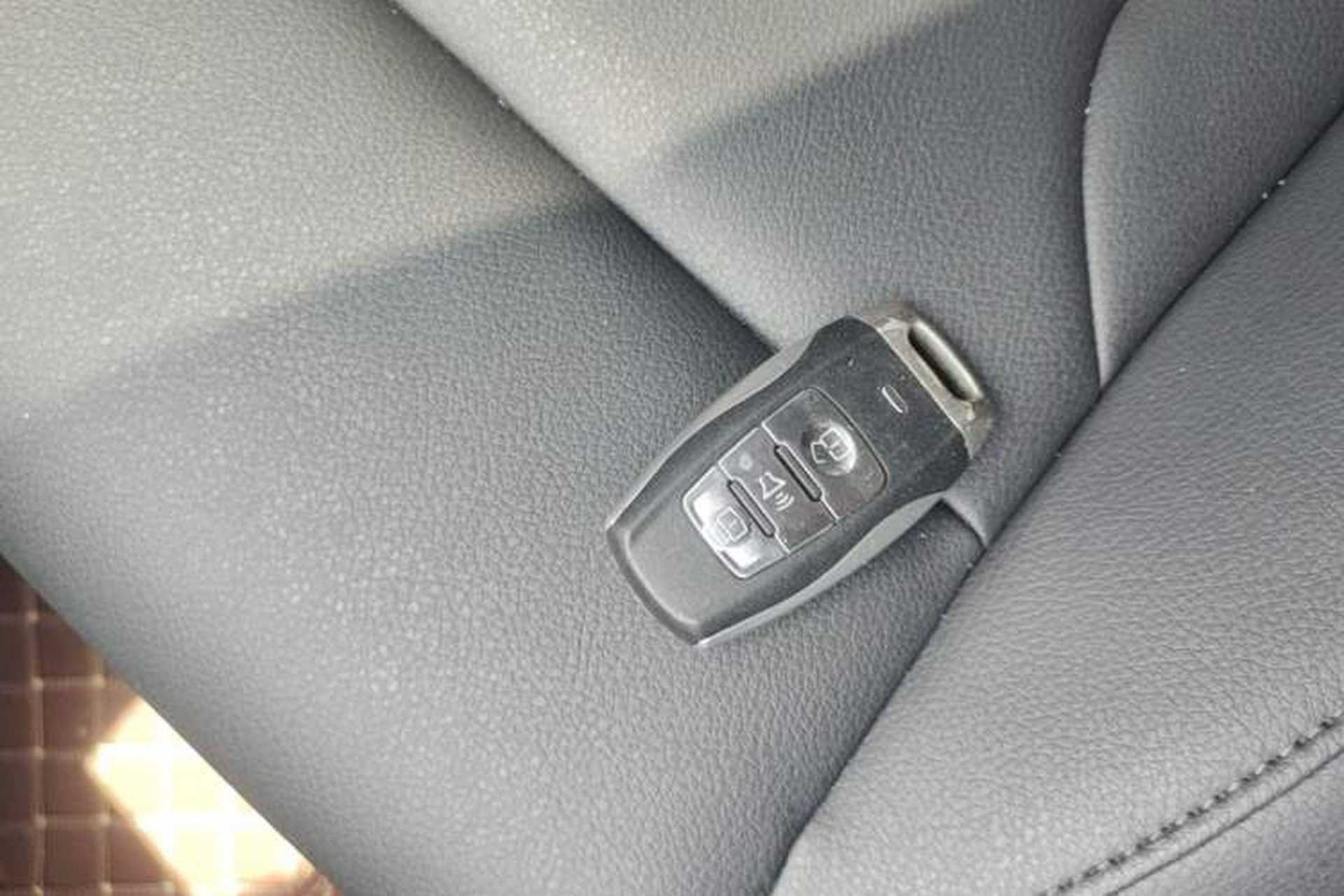 Used Haval H2 2016 Red Label 1.5T Manual Two-Wheel Drive Elite Model Vehicle Key