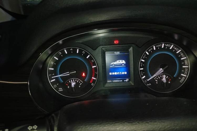 Used Haval H2 2016 Red Label 1.5T Automatic Two-Wheel Drive Prestige Model Instrument Cluster