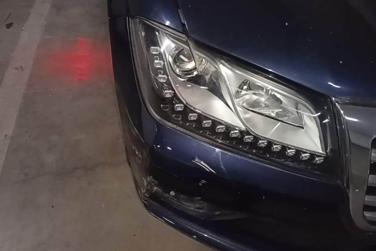 Used Haval H2 2016 Red-Label 1.5T Automatic Two-Wheel Drive Luxury Model Right Front Headlight