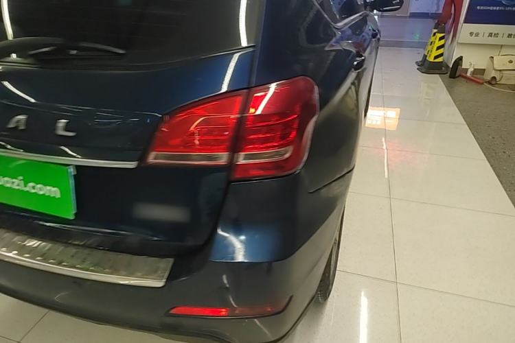Used Haval H2 2016 Red Label 1.5T Automatic Two-Wheel Drive Prestige Model Right Rear Taillight