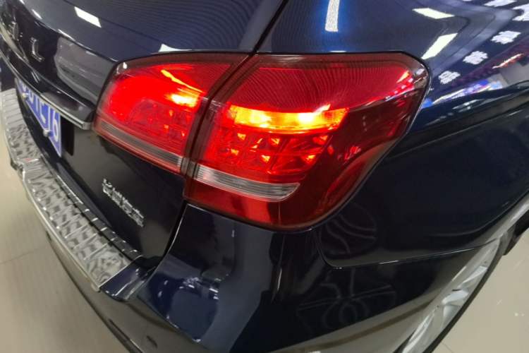 Used Haval H2 2016 Red-Label 1.5T Automatic Two-Wheel Drive Luxury Model Right Rear Taillight