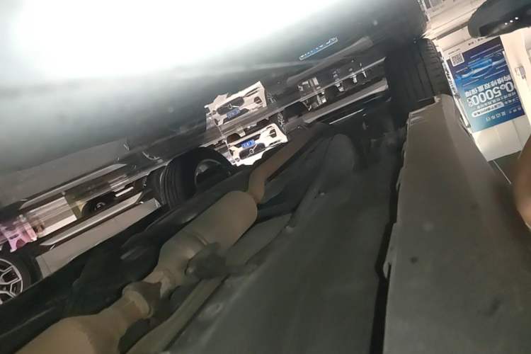 Used Haval H2 2016 Red Label 1.5T Automatic Two-Wheel Drive Prestige Model Right Side Sill