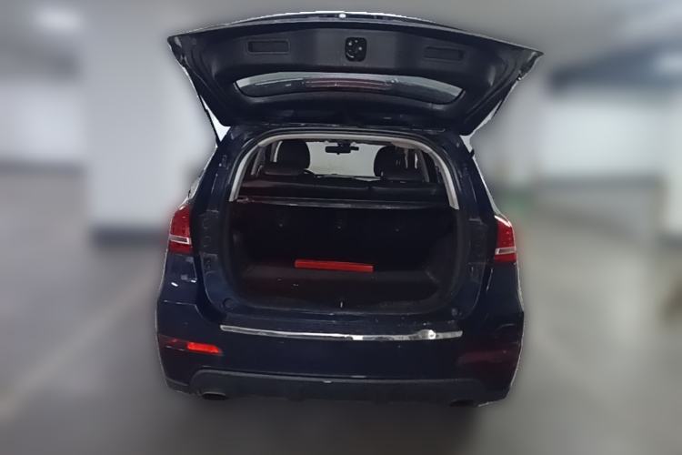 Used Haval H2 2016 Red-Label 1.5T Automatic Two-Wheel Drive Luxury Model Trunk