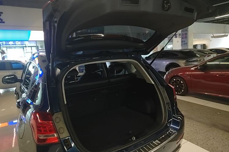 Used Haval H2 2016 Red Label 1.5T Automatic Two-Wheel Drive Prestige Model Trunk